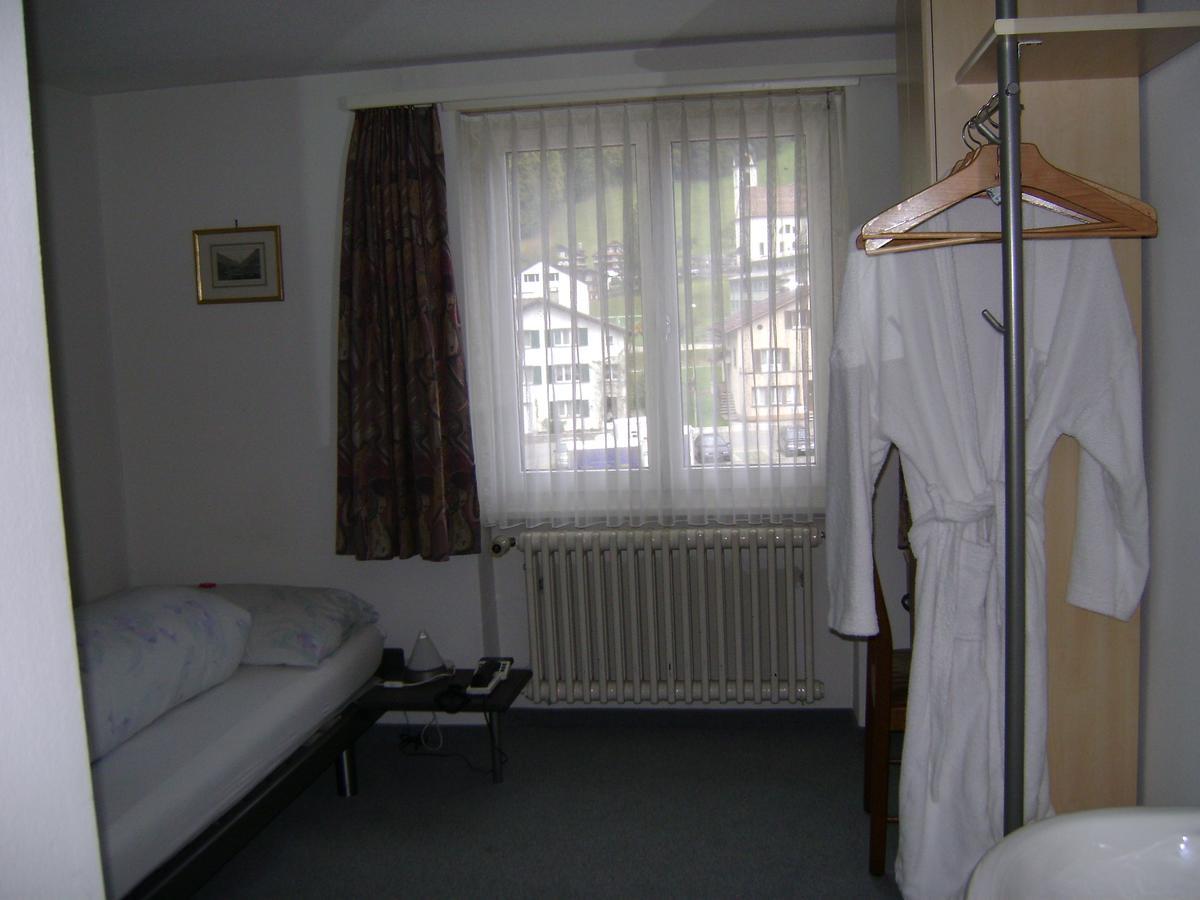 Gasthaus Post Muotathal Eksteriør bilde